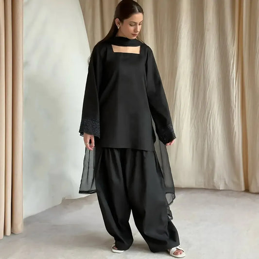 3 Pcs Women's Stitched trendy Farshi shalwar winter Cotton Suit