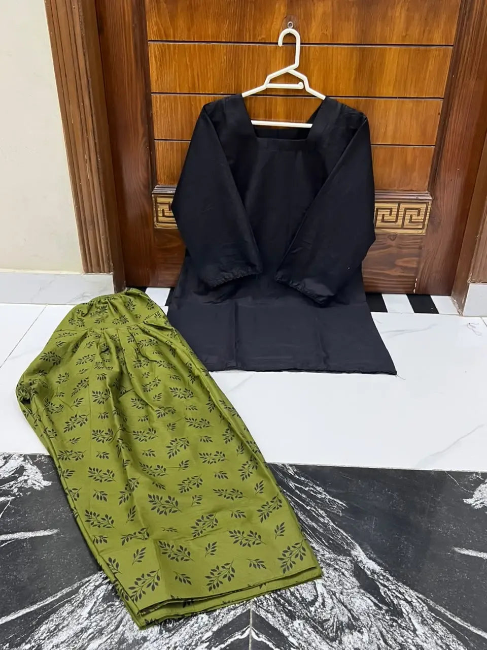 3 Pcs Women's Stitched Cotton Printed Suit