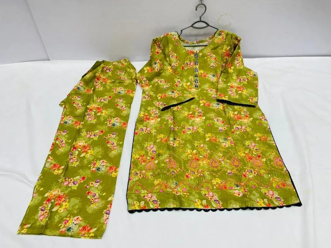 Floral Printed Kurta Pajama Set Green