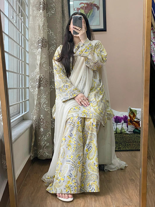 3 PIECE STITCHED LAWN PRINTED SUIT